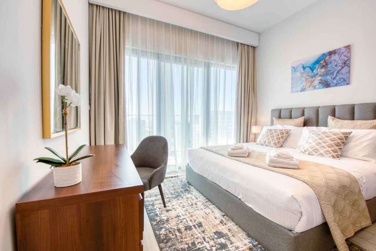 Апартаменты Sol Living - Sol Avenue Дубай Экстерьер фото