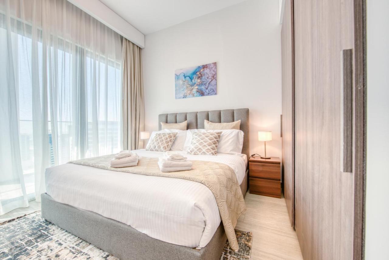 Апартаменты Sol Living - Sol Avenue Дубай Экстерьер фото